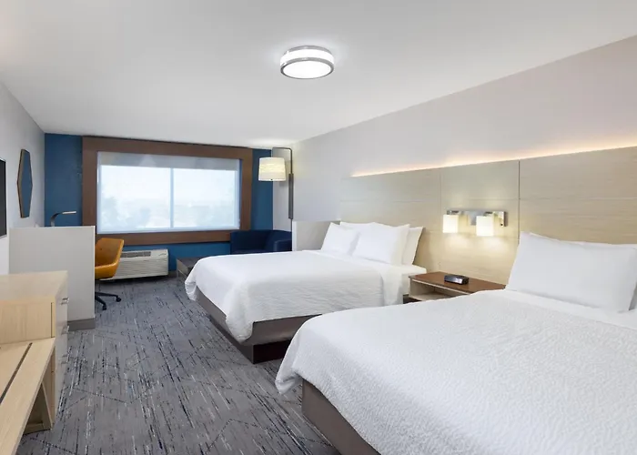 Hotel Express & Phoenix West - By Ihg Buckeye