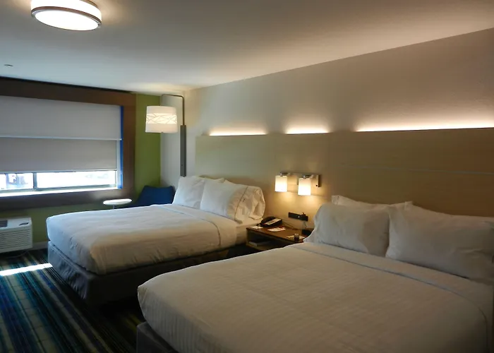 Hotel Express & Phoenix West - By Ihg