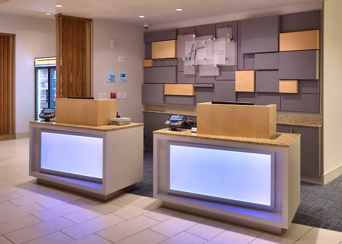 Express & Phoenix West - By Ihg Hotel Buckeye