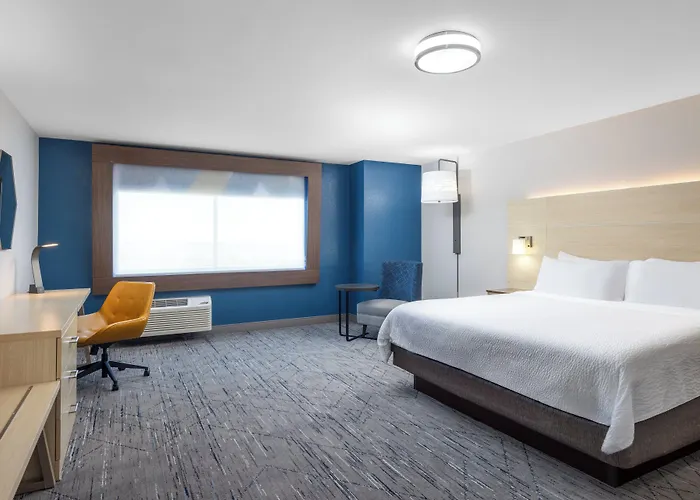 Hotel Express & Phoenix West - By Ihg Buckeye